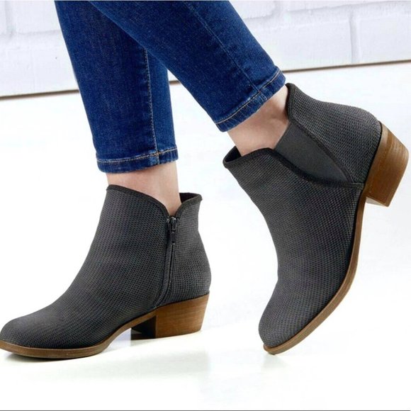 Kensie Gerona Perforated Dark Grey Suede Bootie - Picture 2 of 9